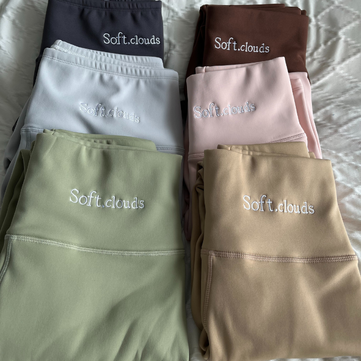 Happy New Year 50% OFF - 🎁 Cloudy Fleece Lined Leggings